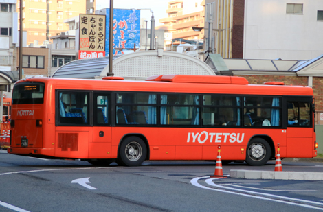 愛媛200か5686