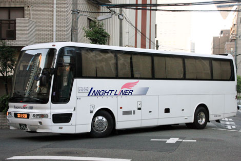 多摩200か2586