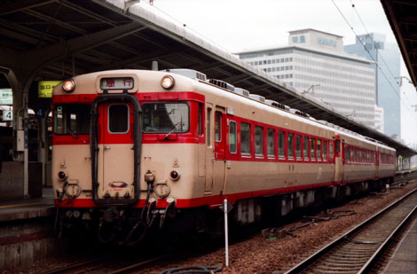 愛称板 サボ プラスチック製 弓張 × 快速　国鉄 キハ58 キハ28 急行 愛称板 サボ プラスチック製 弓張 × 快速 国鉄 キハ58 キハ28 急行